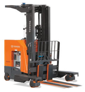 Xe nâng điện Toyota Reach Track đứng lái 4.5T