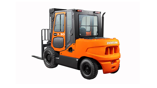 Xe nâng dầu Doosan 4.0T